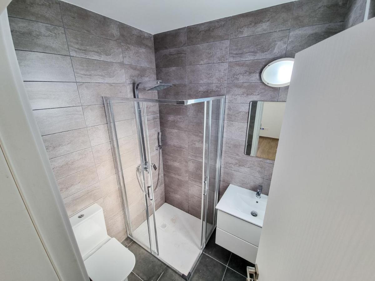 Lucky Strike Apartment Paralimni Exterior foto